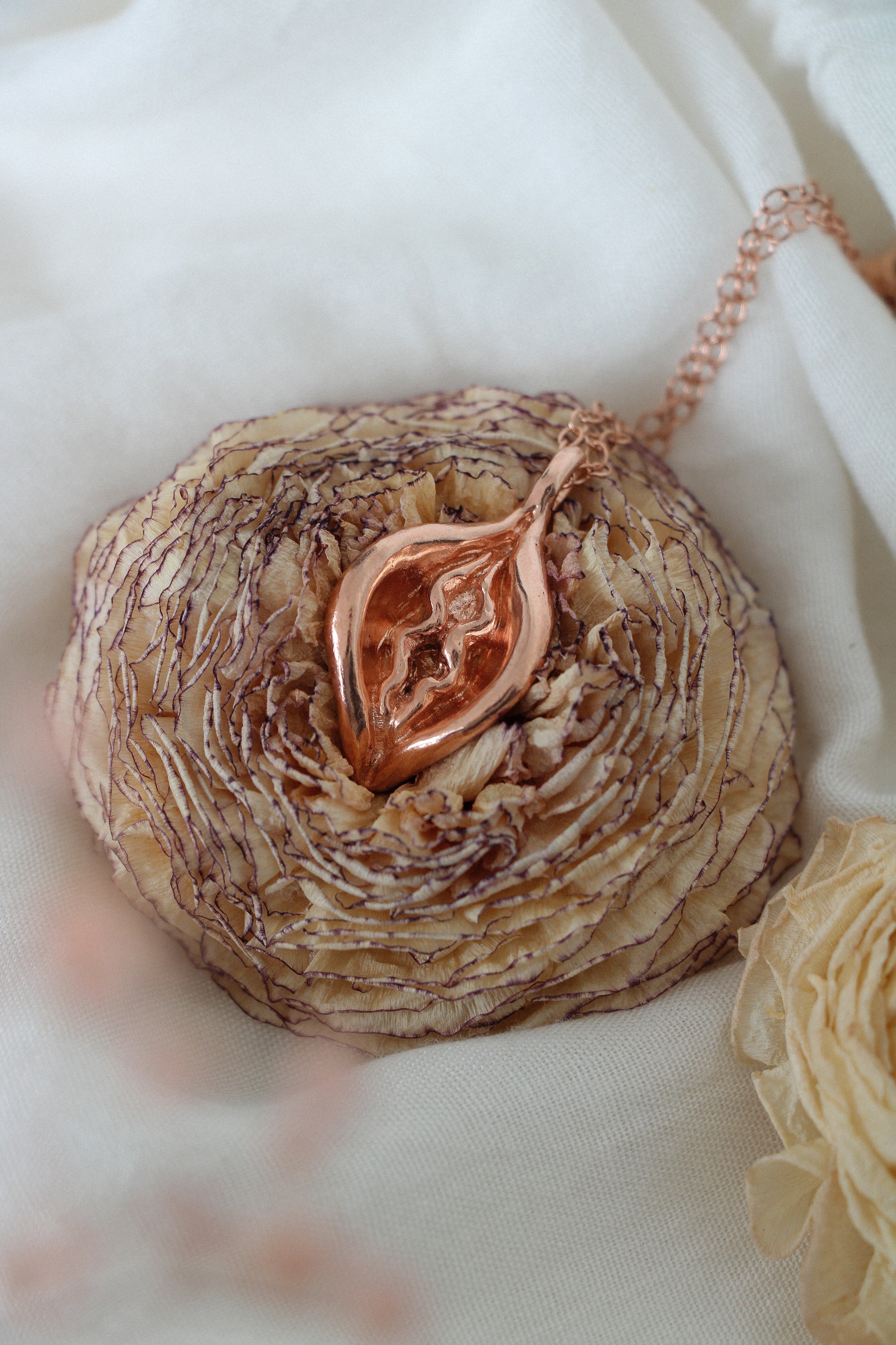 Amulet Yoni Love copper